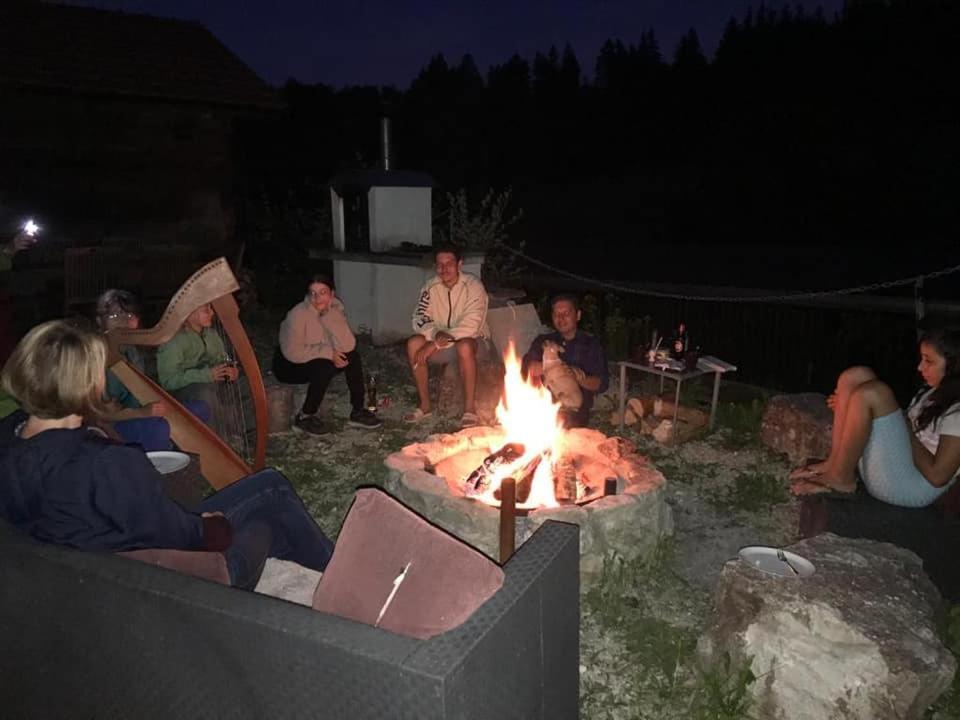 Miramont Horse Trekking Hostel Saicourt エクステリア 写真